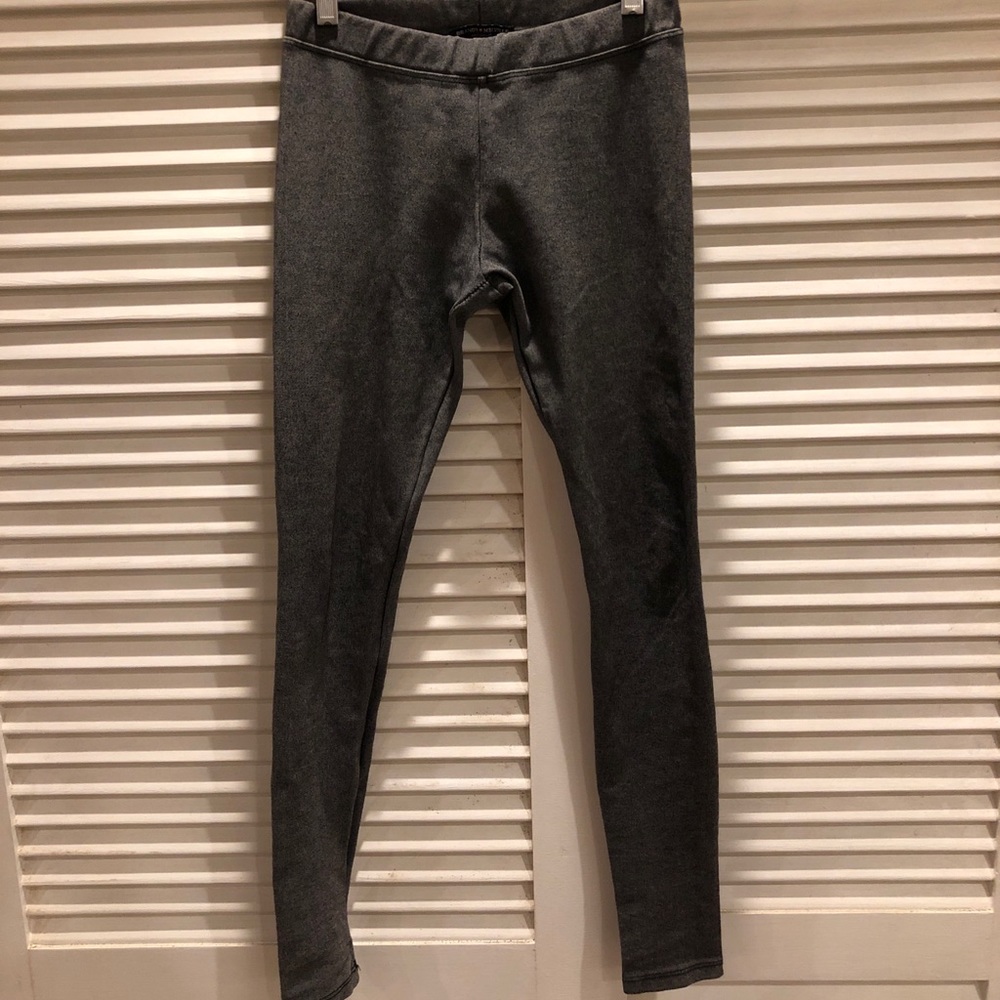 Brandy Melville Leggings